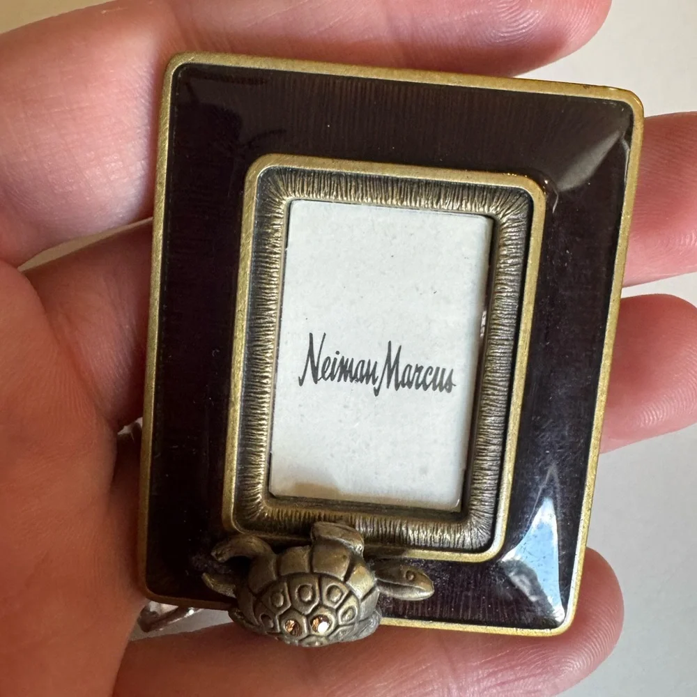 Jay Strongwater For Neiman Marcus Crystal Turtle Mini Frame W/ Clip & Easel